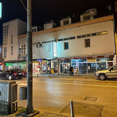 Apartman Pavic Vinkovci Eksteriør billede